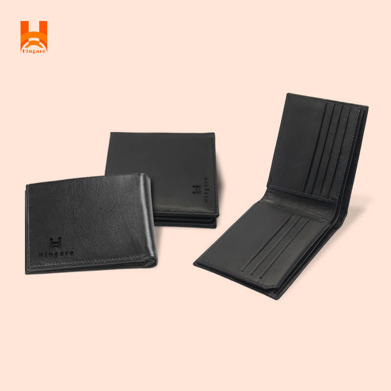 Pull Up Hingare Brand Wallet
